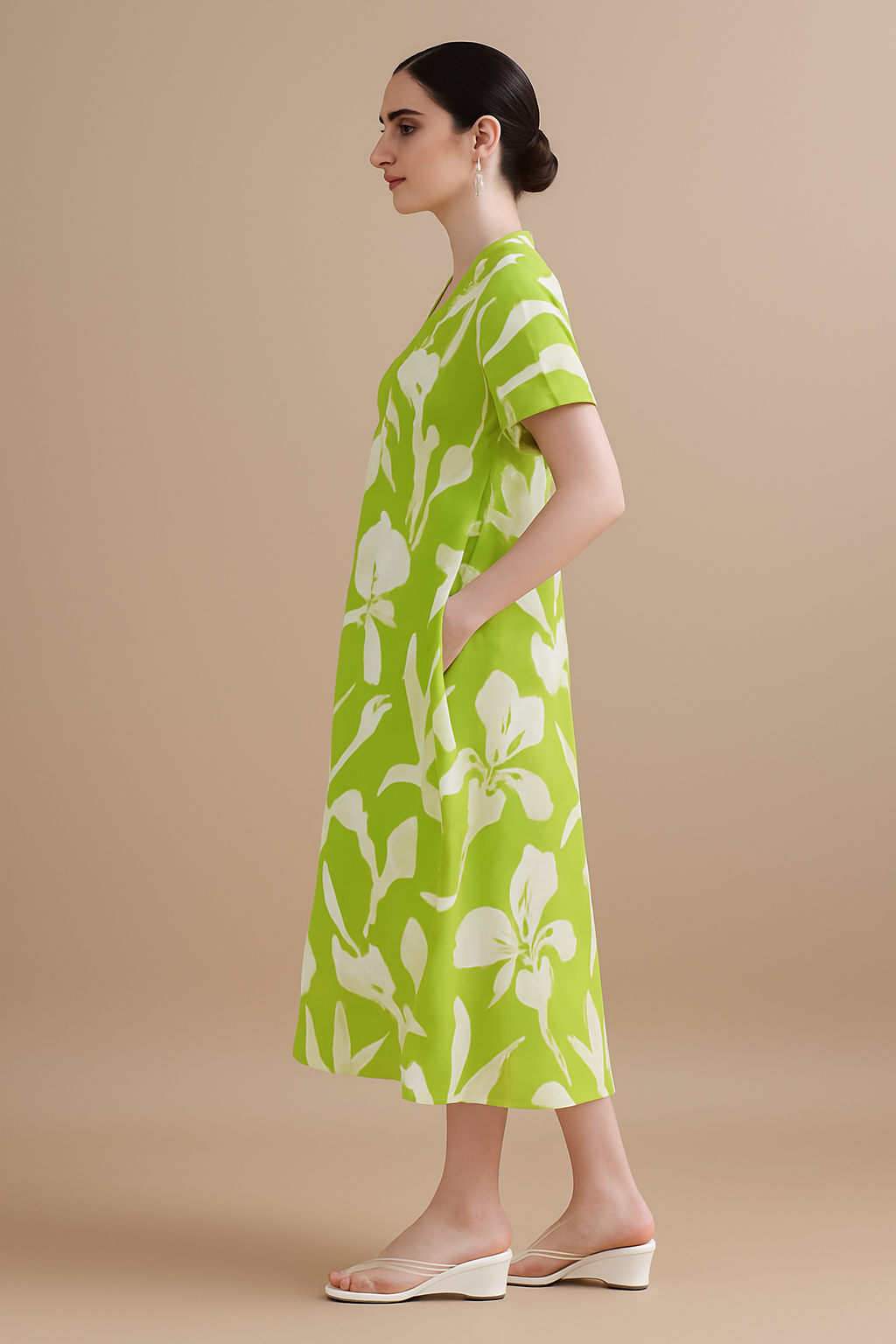 Women’s Blue Floral Print Maxi Dress | V-Neck Short Sleeve A-Line Long Dress with Pockets for Casual & Daily Wear